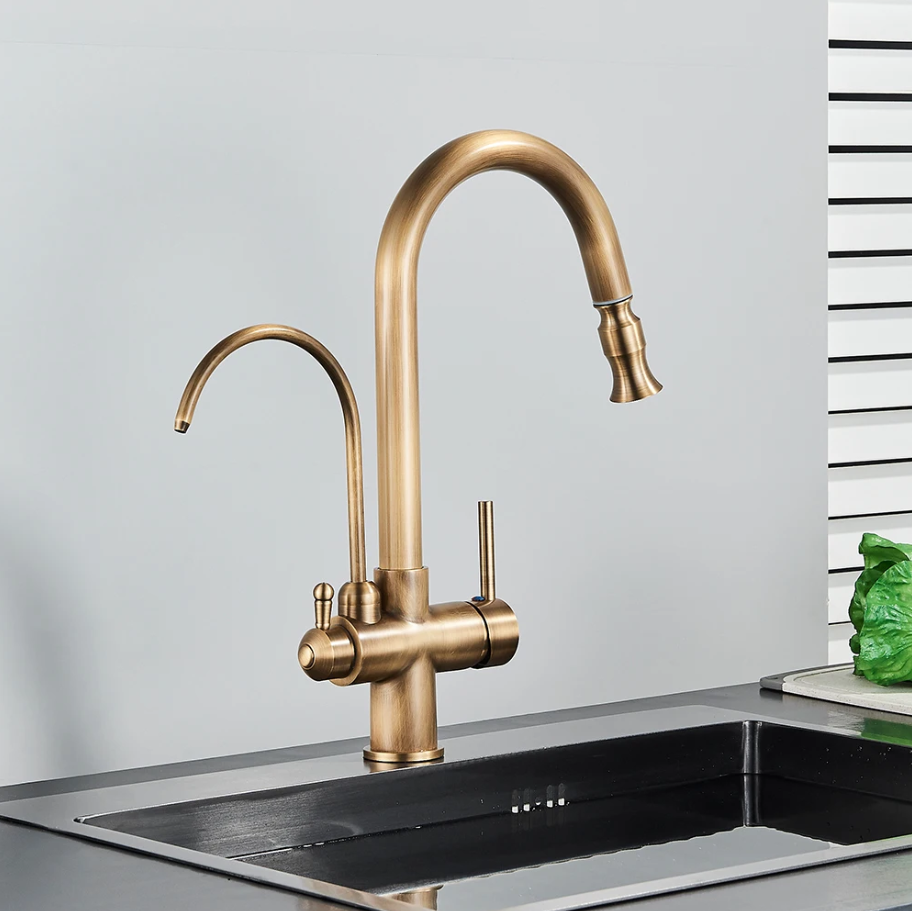 Lilia Touchless Luxury Kitchen Faucet with Water Filter Spout