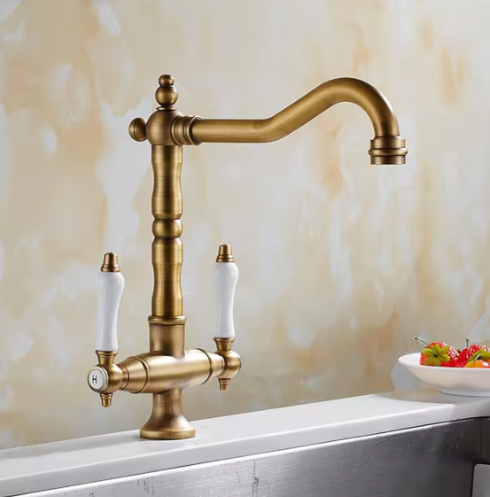 Heritage Classic Traditional Dual-Handle Faucet